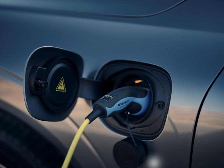 Детали экстерьера Volvo XC60 T8 AWD Recharge 2020 года  (фото 7 из 13)